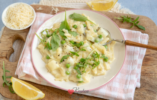 Eenpanspasta met witte asperge