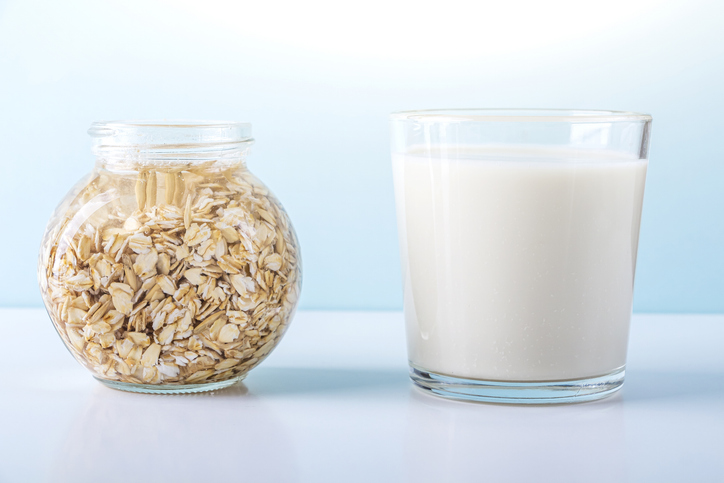 Havermelk is hot – maar is het ook gezond?