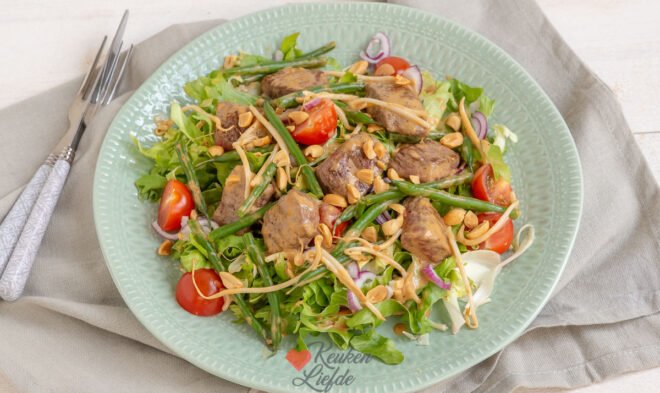 Salade biefstuk Bali van Loetje