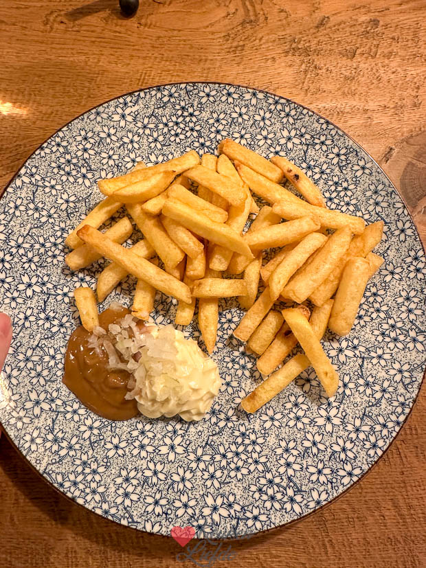 Frietjes bakken