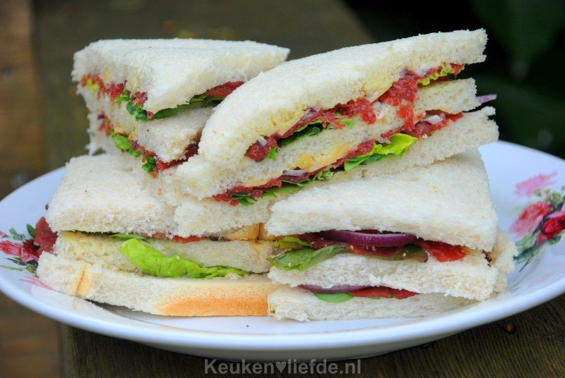Carpaccio sandwiches