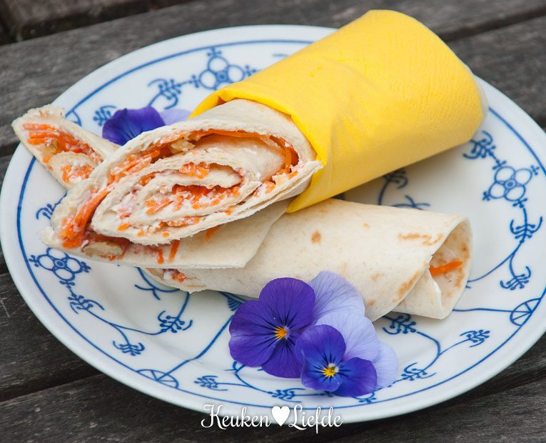 Speels & Smakelijk: lunchwrap met roomkaas en wortel
