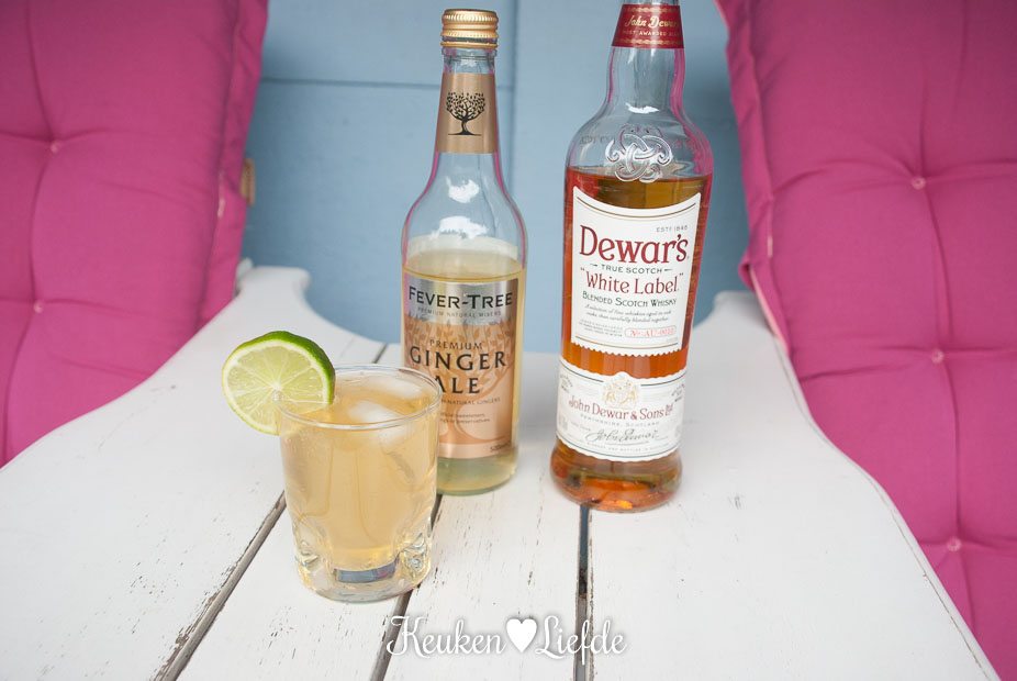 Zomercocktail: Dewar's whisky & ginger ale