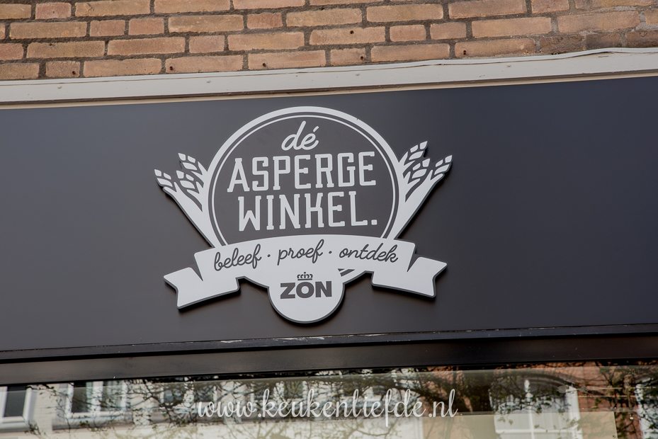 Croque monsieur met witte asperge + opening Dé Aspergewinkel!