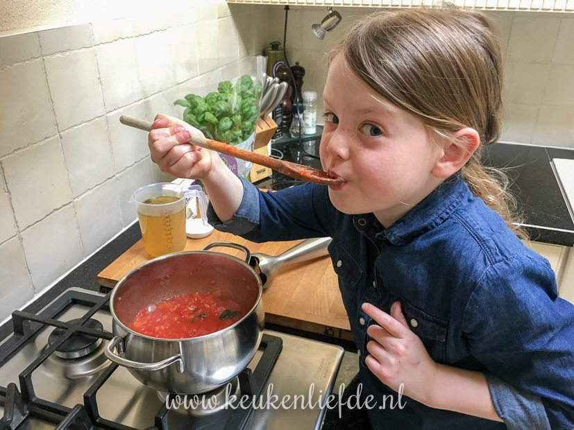 Snelle tomatensoep + kookfilmpje!