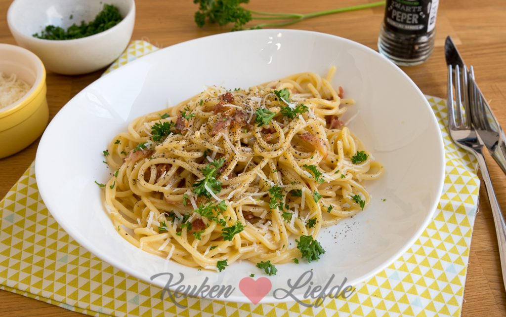 Spaghetti carbonara (kookvideo!)