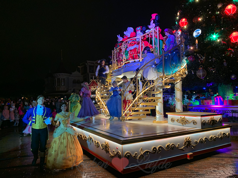 Betoverende Kerst in Disneyland Parijs