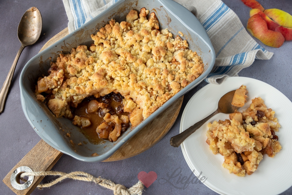 Appel en peer crumble uit de oven