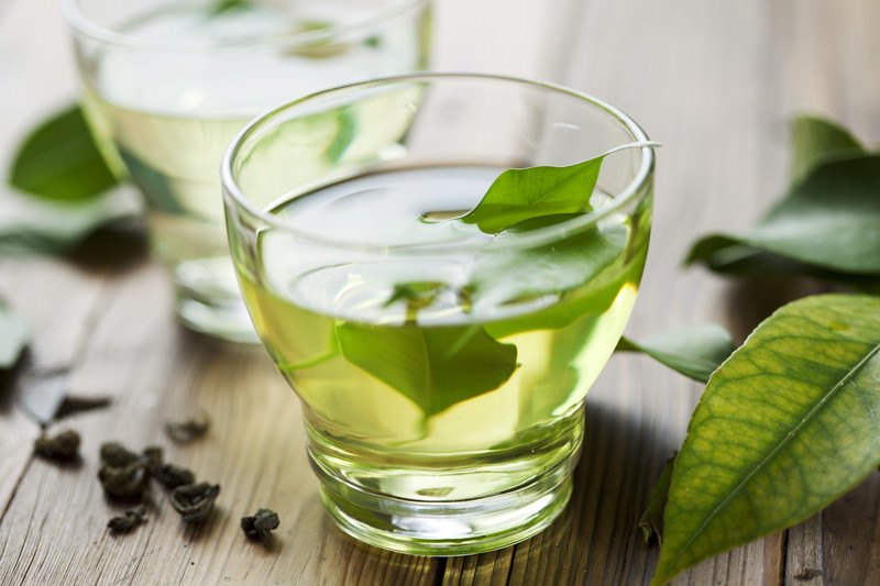 Waarom groene thee zo gezond is (en hoe je het extra lekker maakt)