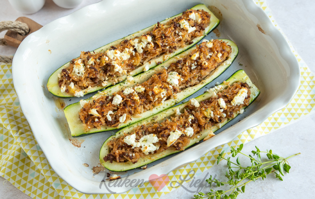 Gevulde courgette met Griekse tomatenrijst